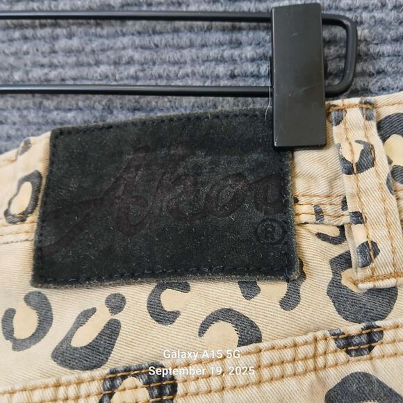 AKOO BRAND Shorts Leopard Cheetah Animal Print Size 34 Men's 100% Cotton Khaki - Picture 8 of 9
